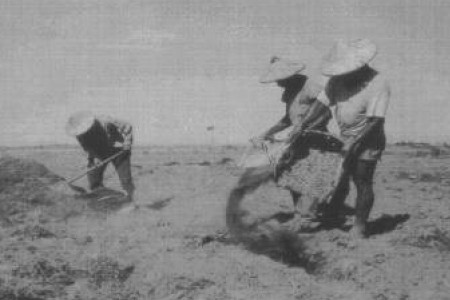 人力夯土